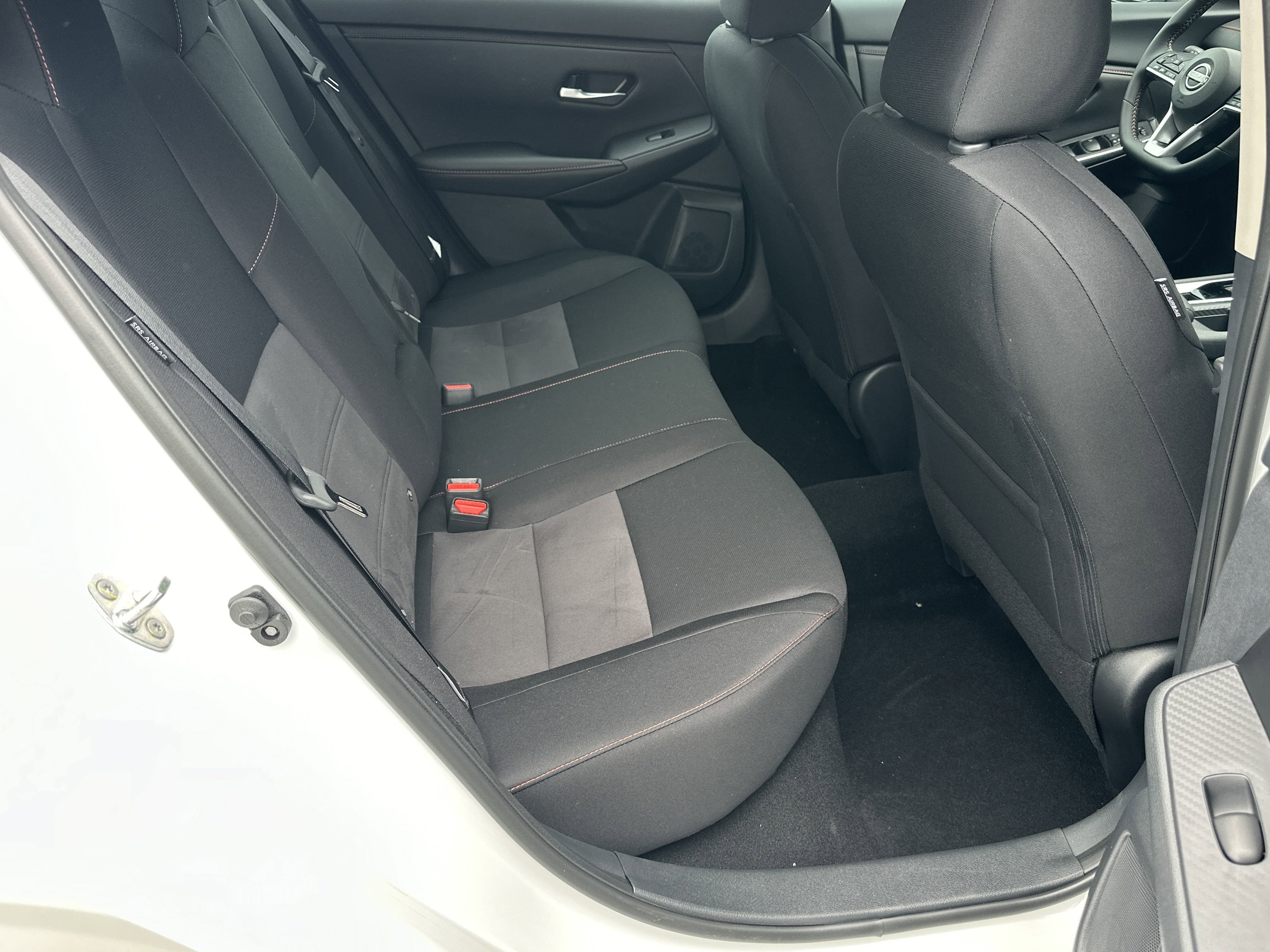 2025 Nissan Sentra SR - Photo 16