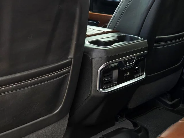 Used 2024 Silver GMC Denali Ultimate image 34