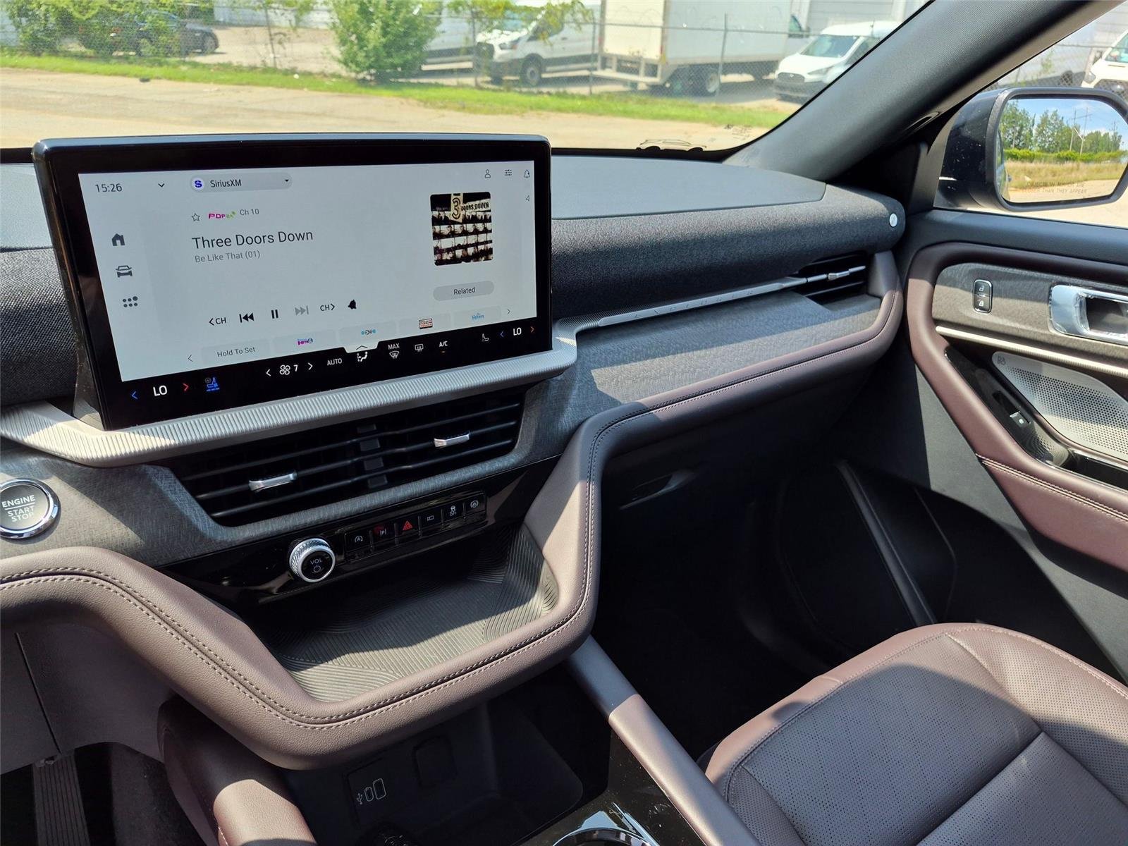 New 2026 Carbonized Gray Metallic Ford Platinum™ image 19