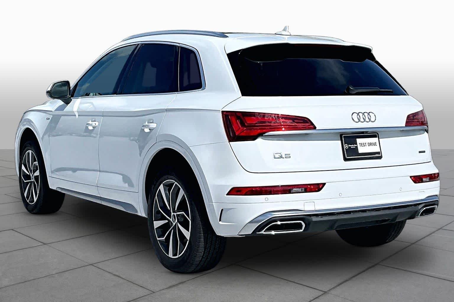 Used 2024 Glacier White Metallic Audi S line Premium image 11