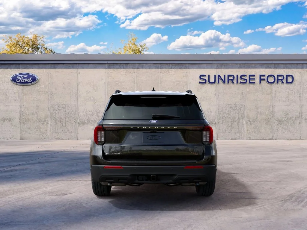 New 2027 Agate Black Metallic Ford Active image 7