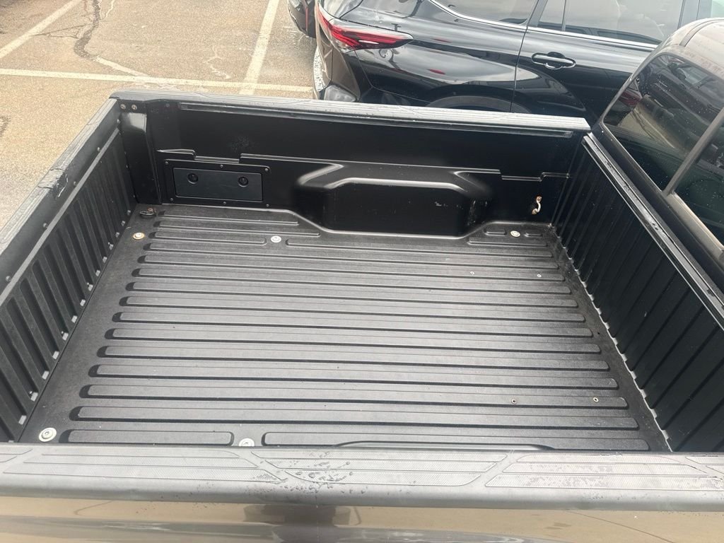 Used 2015 Gray Toyota Base image 7