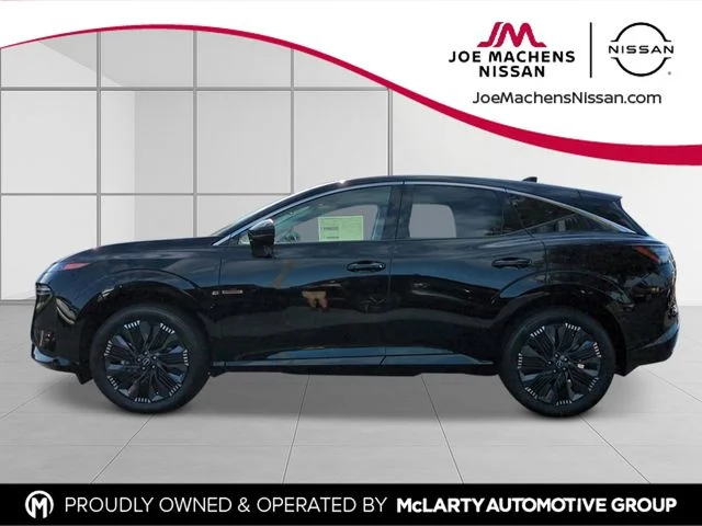 New 2026 Super Black Nissan Platinum image 3