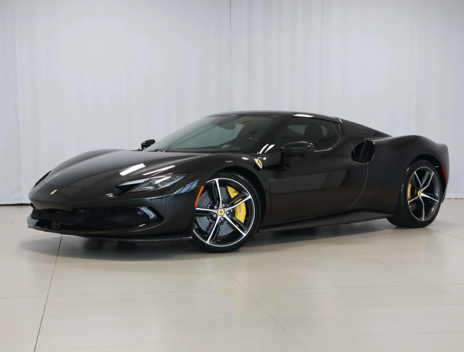 Used 2025 Nero Daytona Ferrari Coupe image 1