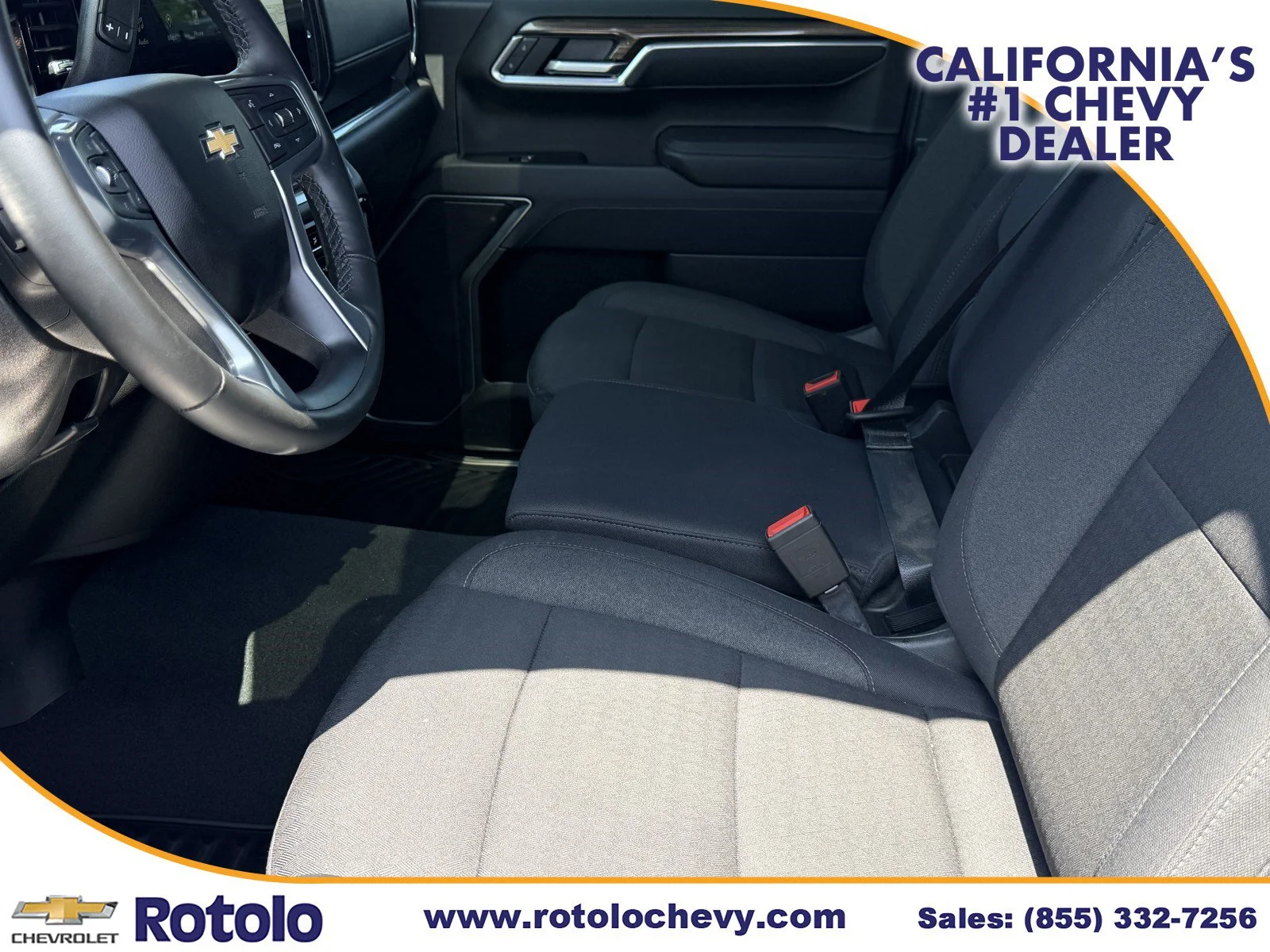 Used 2025 Summit White Chevrolet LT image 16