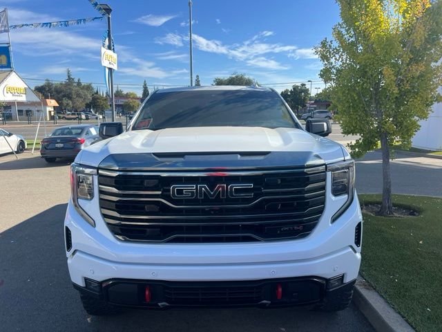 Used 2023 White GMC AT4 image 2