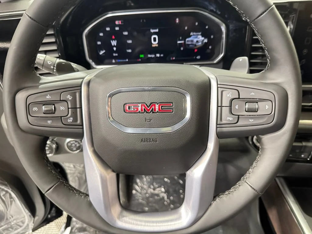 New 2026 Onyx Black GMC SLT image 18