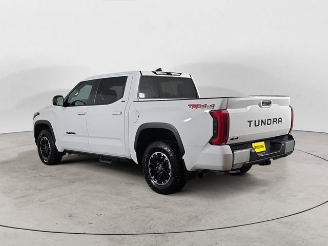 Used 2025 Ice Toyota SR5 image 7