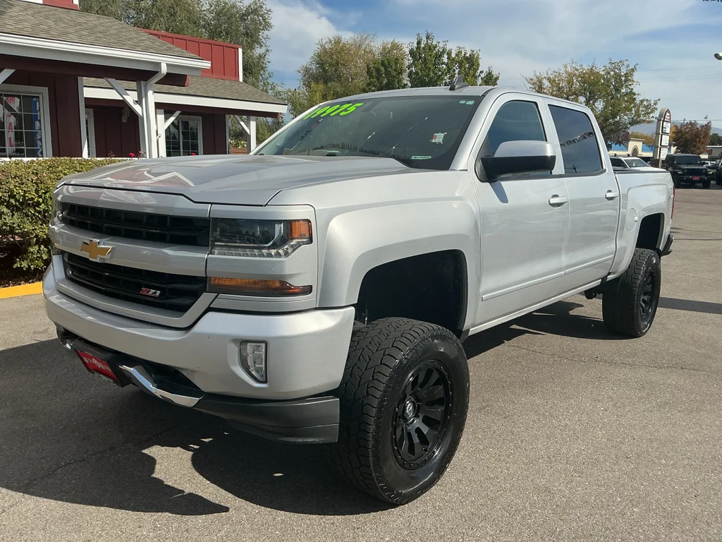 Used 2018 Silver Ice Metallic Chevrolet LT image 1