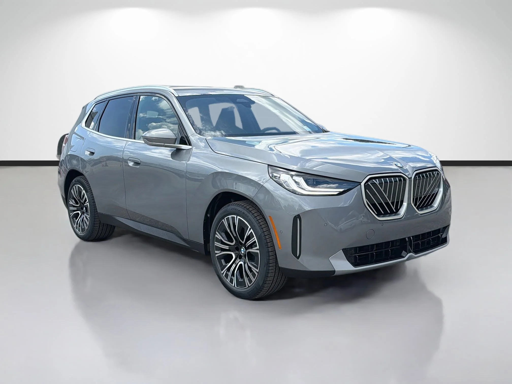 New 2026 Skyscraper Grey Metallic BMW 30 xDrive image 1