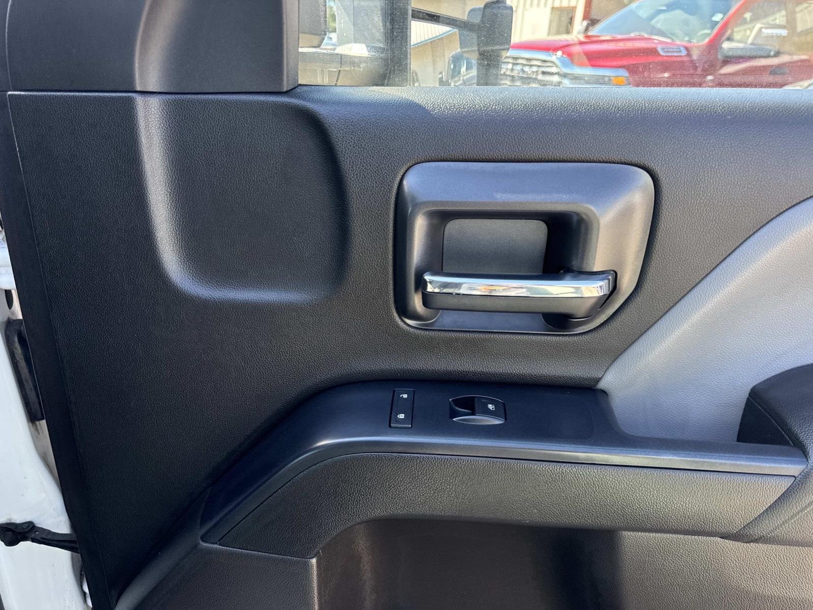 Used 2016 Summit White Chevrolet Work Truck image 14