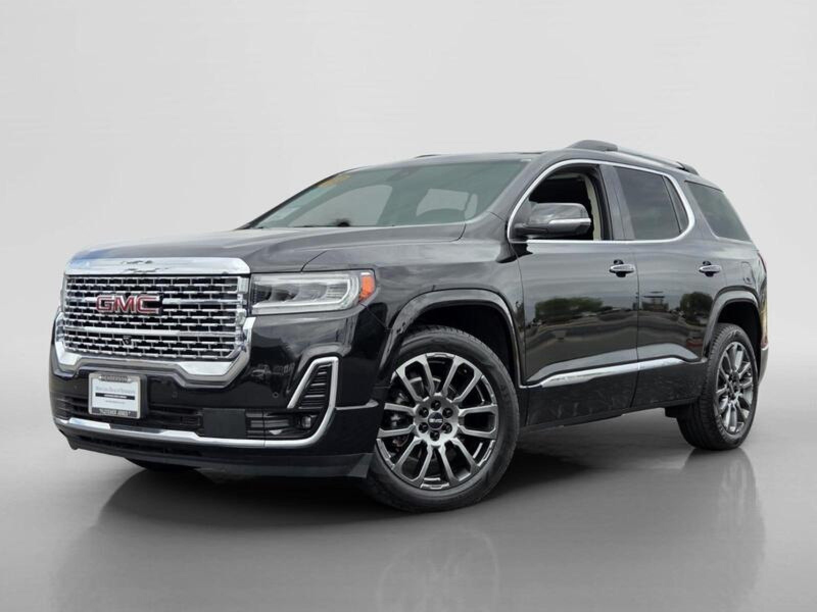 Used 2023 EBONY TWILIGHT MET GMC Denali image 1