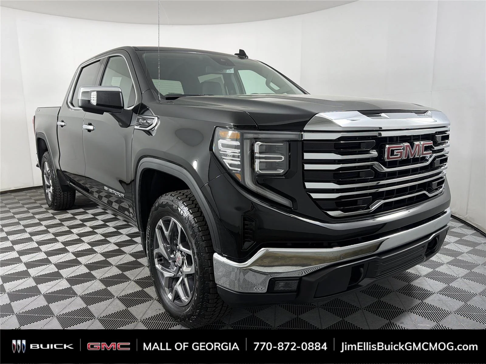 New 2026 Onyx Black GMC SLT image 1