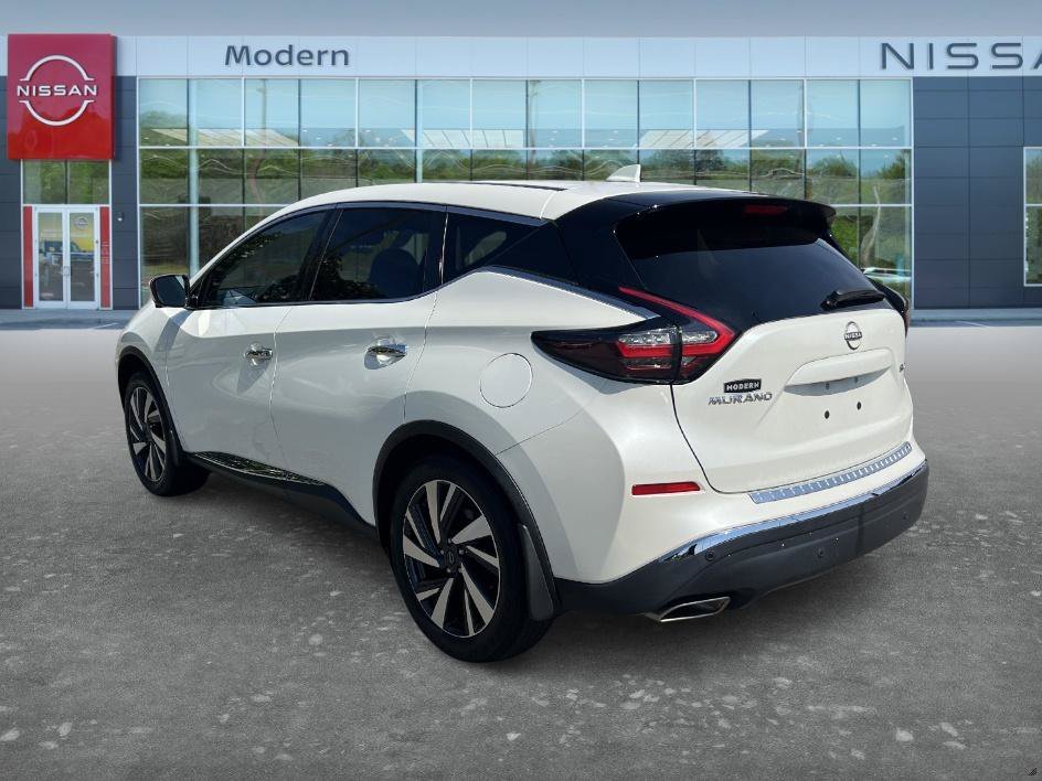Used 2024 Pearl White Tricoat Nissan SL image 4