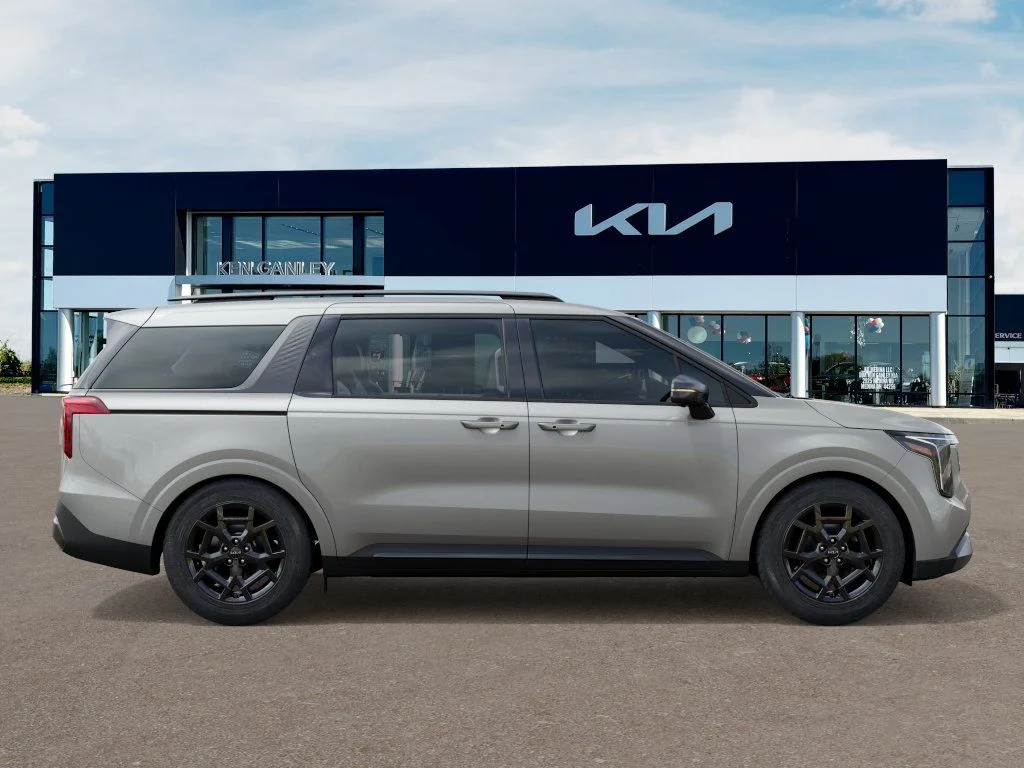 New 2027 Ivory Silver Kia EX image 7