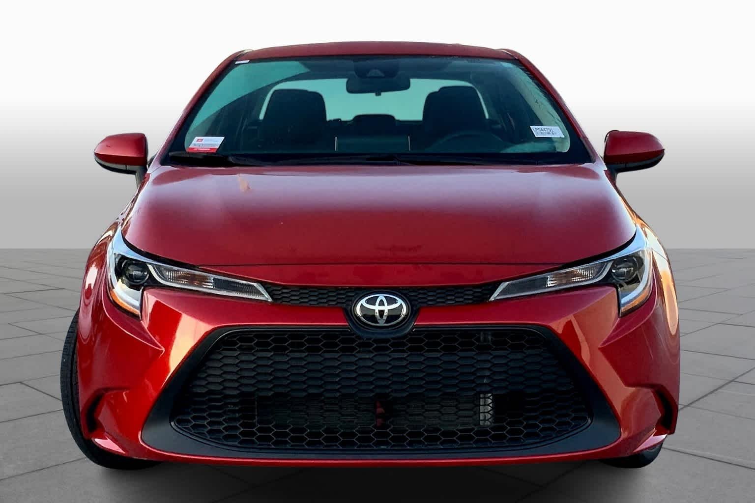 Used 2020 Barcelona Red Metallic Toyota LE image 4