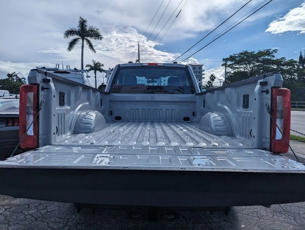New 2026 Avalanche Ford F-350® XL image 10