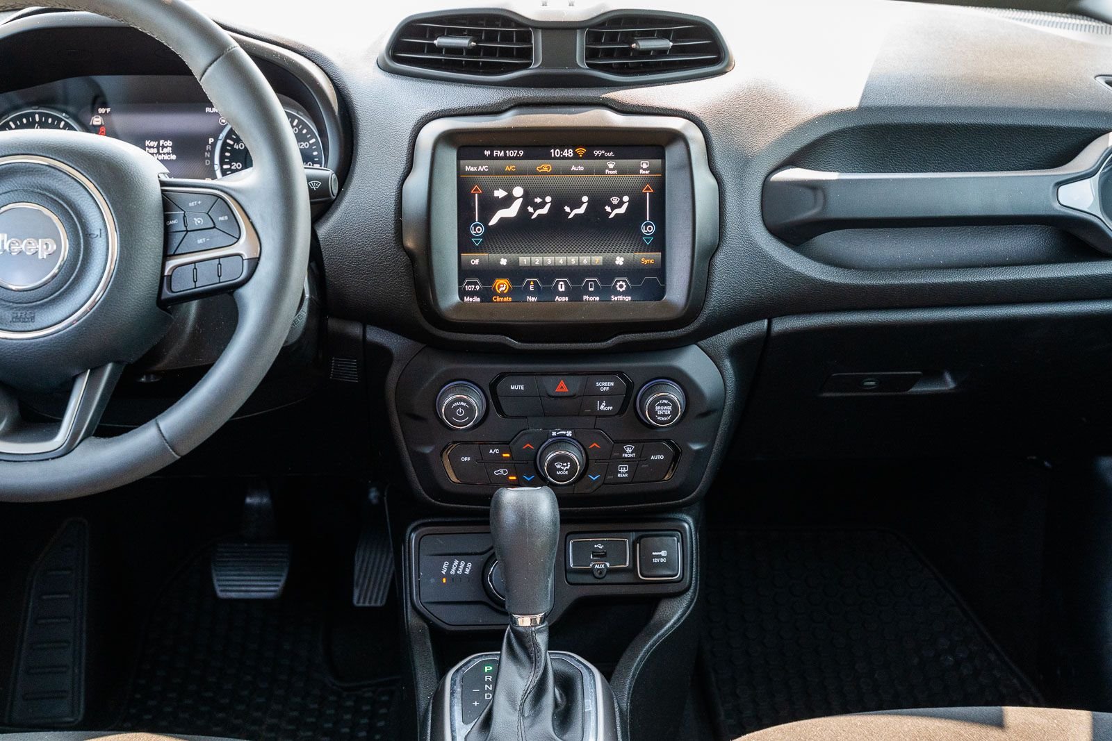 Used 2022 Teal Jeep Latitude image 28
