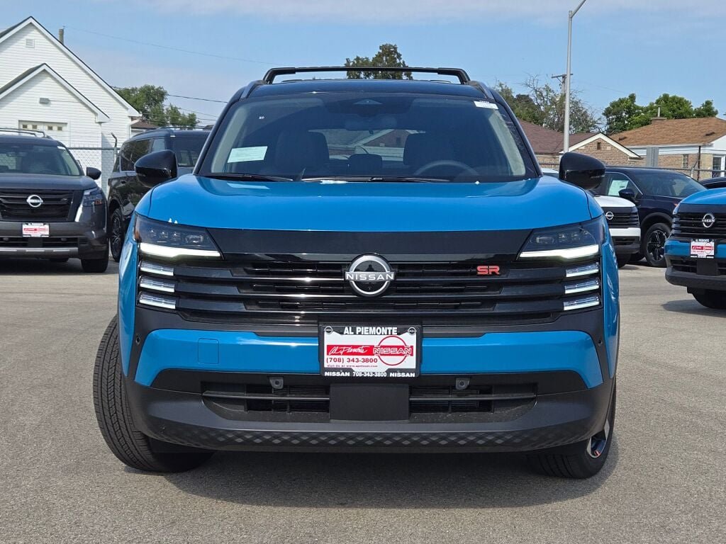 New 2026 White Nissan SR image 4