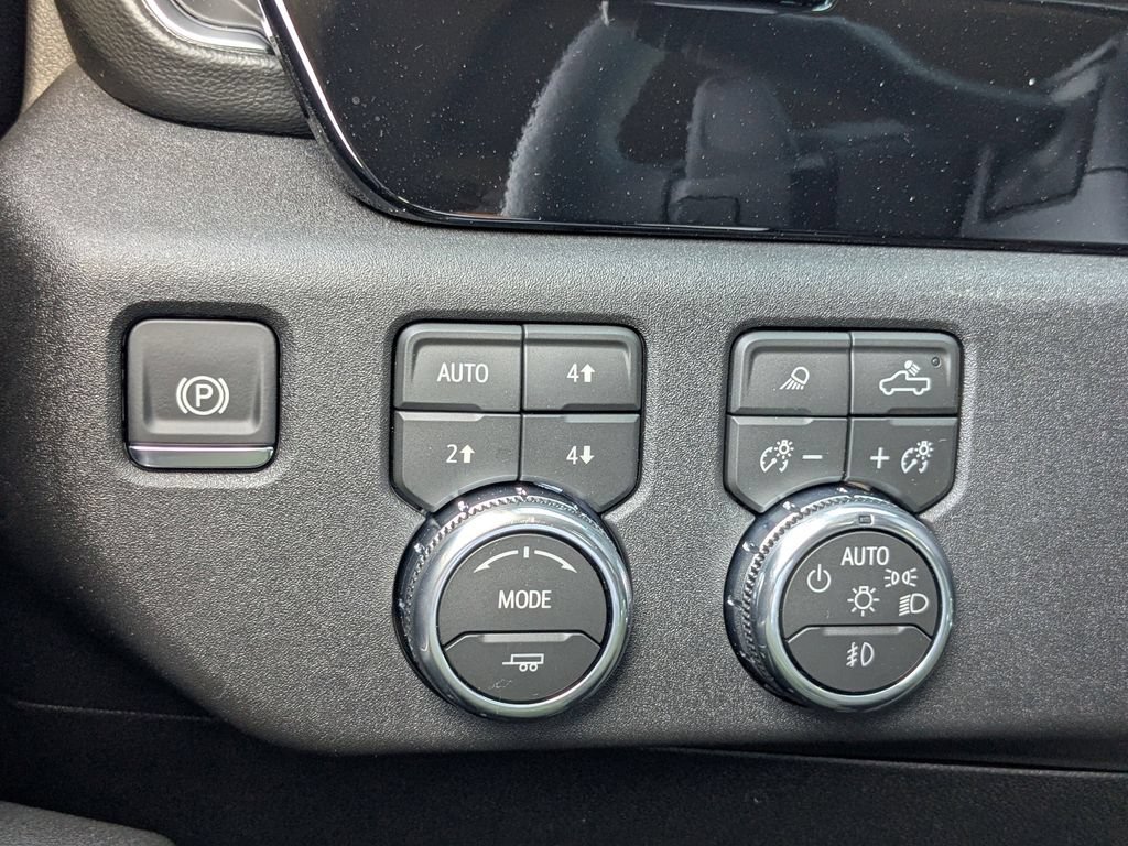 New 2026 Onyx Black GMC Elevation image 24