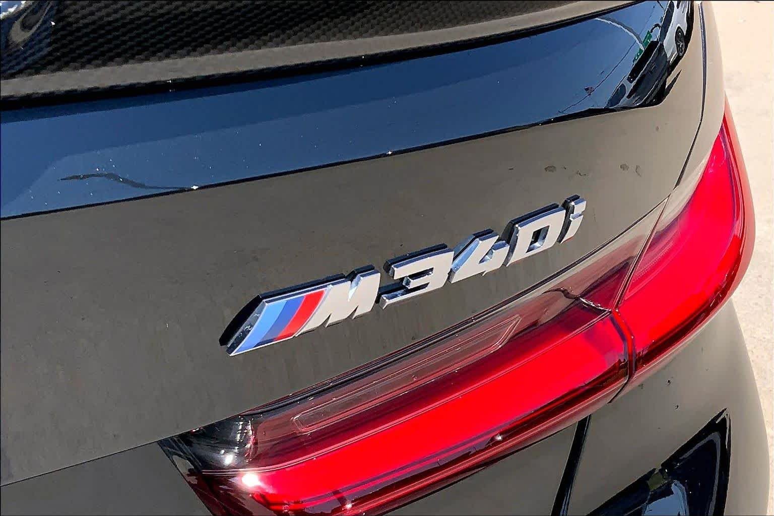 Used 2024 Black Sapphire Metallic BMW M340i xDrive image 9