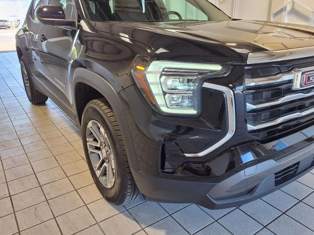 Used 2026 Ebony Twilight Metallic GMC Elevation image 26