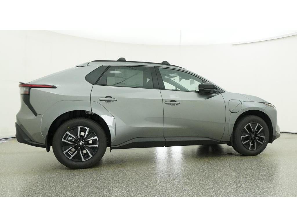 New 2026 Heavy Metal Toyota XLE image 26