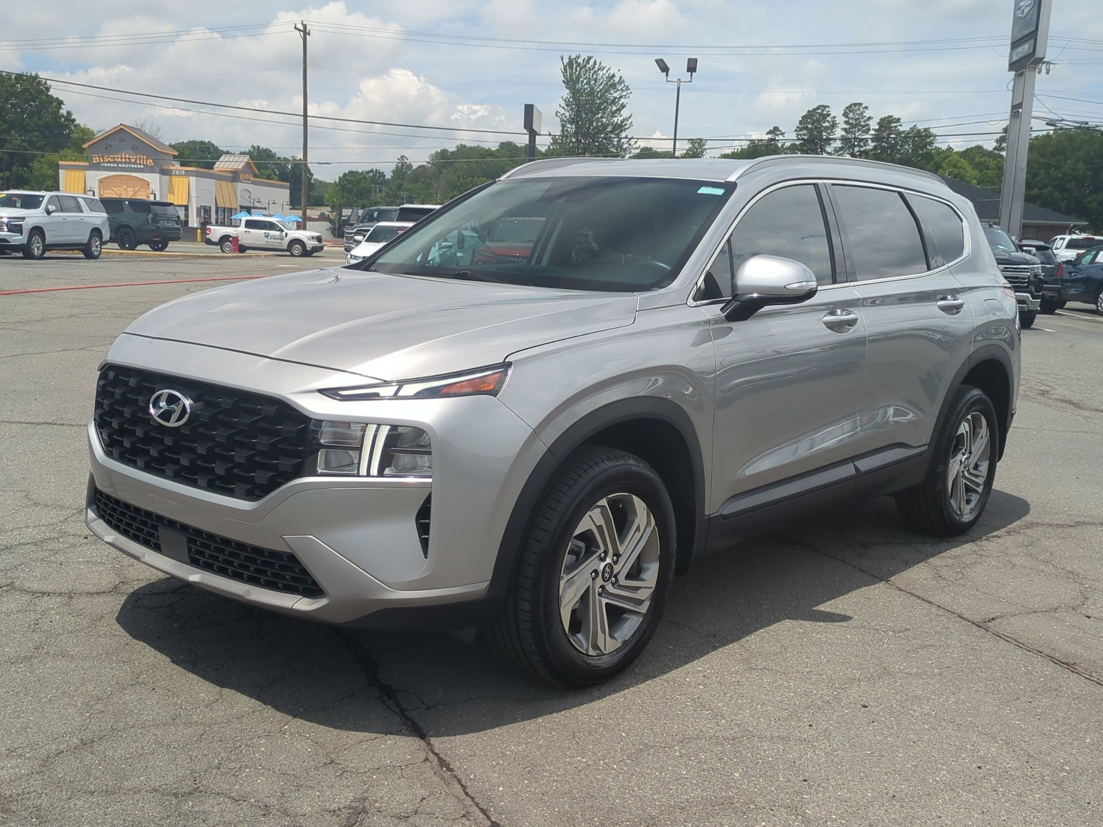 2023 Hyundai Santa Fe SEL 2.5 AWD's photo