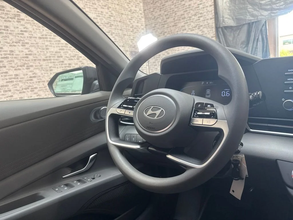 New 2026 Ecotronic Gray Hyundai SE image 17