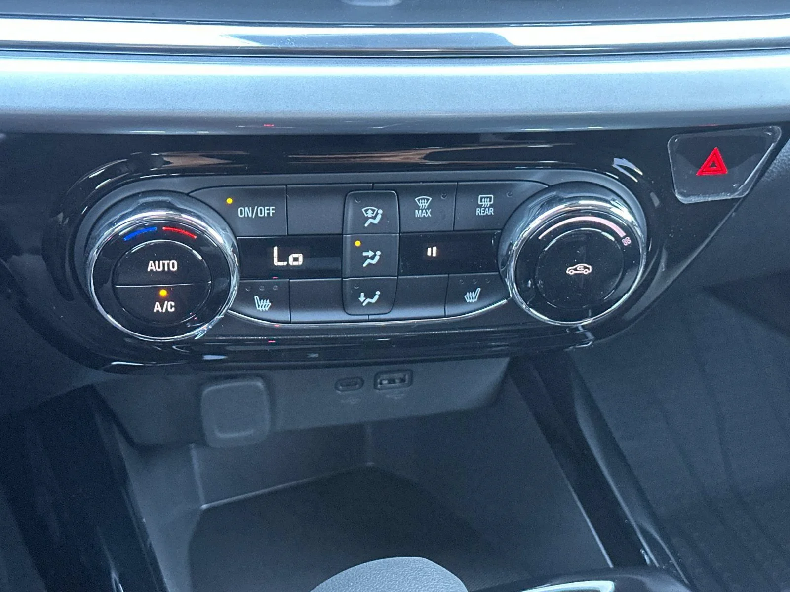 2026 Chevrolet Trax LT - Photo 20