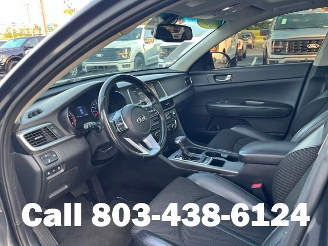 Used 2019  Kia S image 6