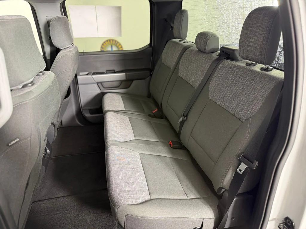 Used 2023 Gray Ford XLT image 16