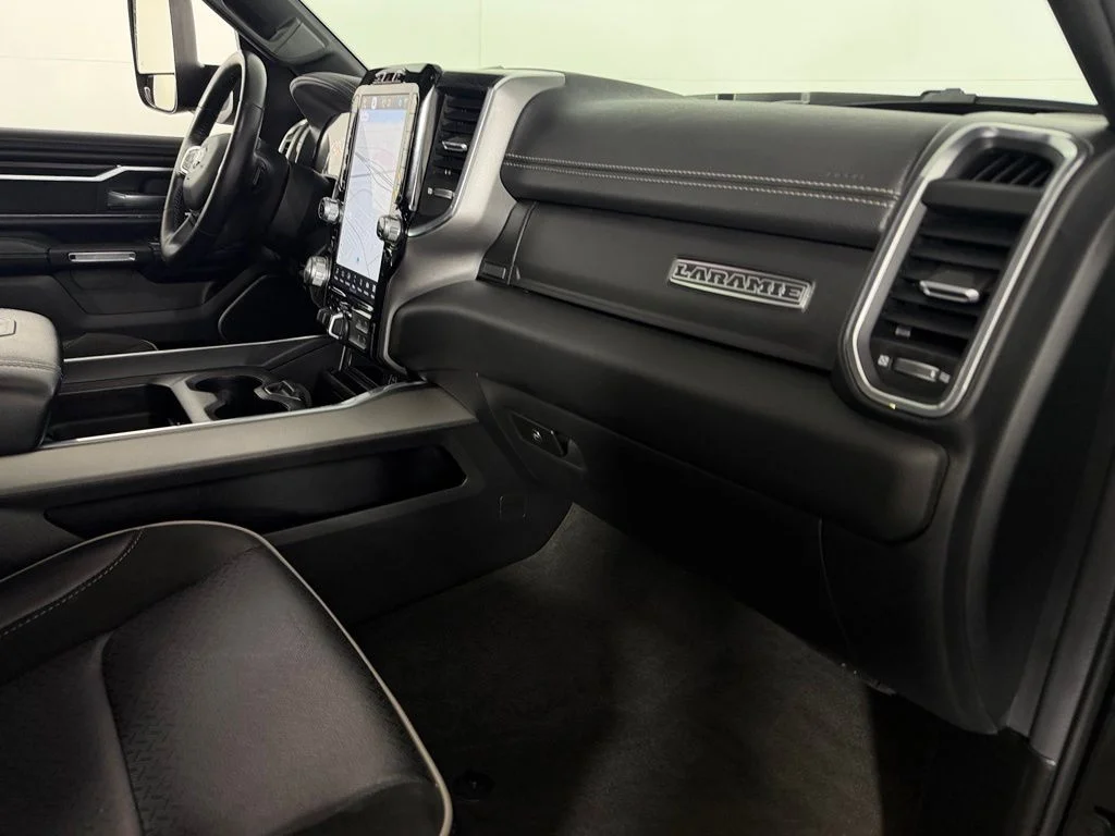 Used 2024 Black Ram Laramie image 32