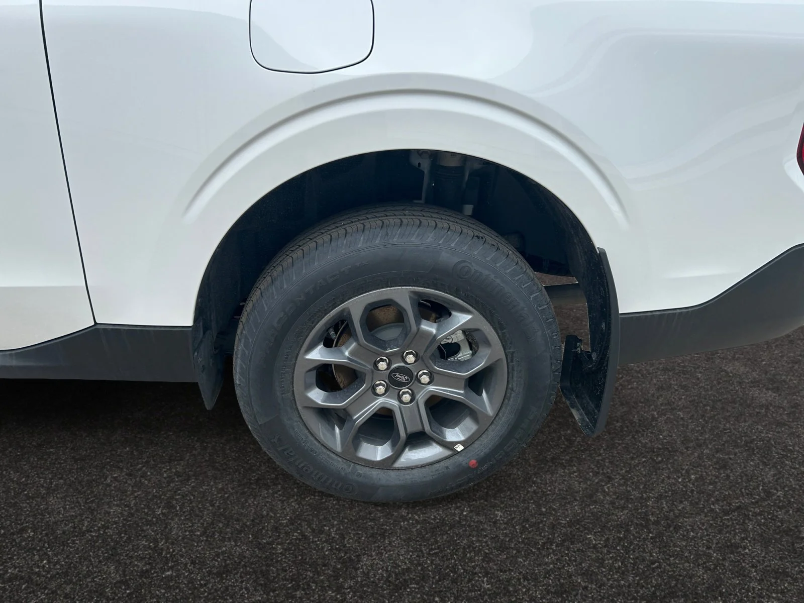 New 2026 Oxford White Ford XLT image 9