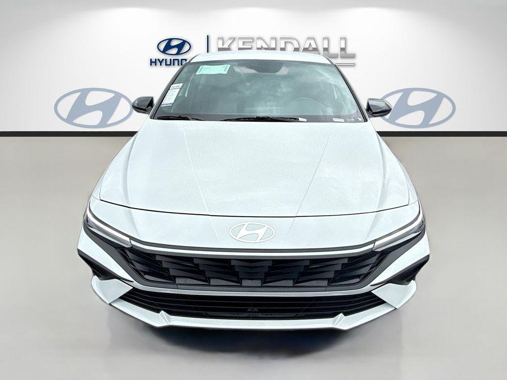 New 2026 Serenity White Hyundai SEL Sport image 2