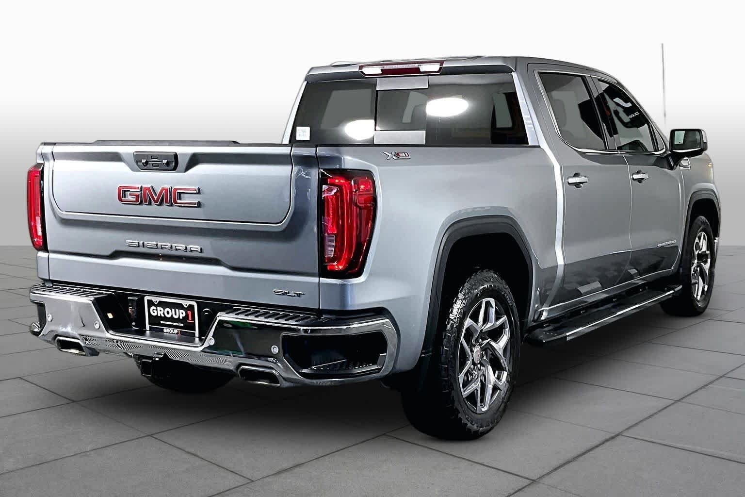 Used 2024 Sterling Metallic GMC SLT image 12