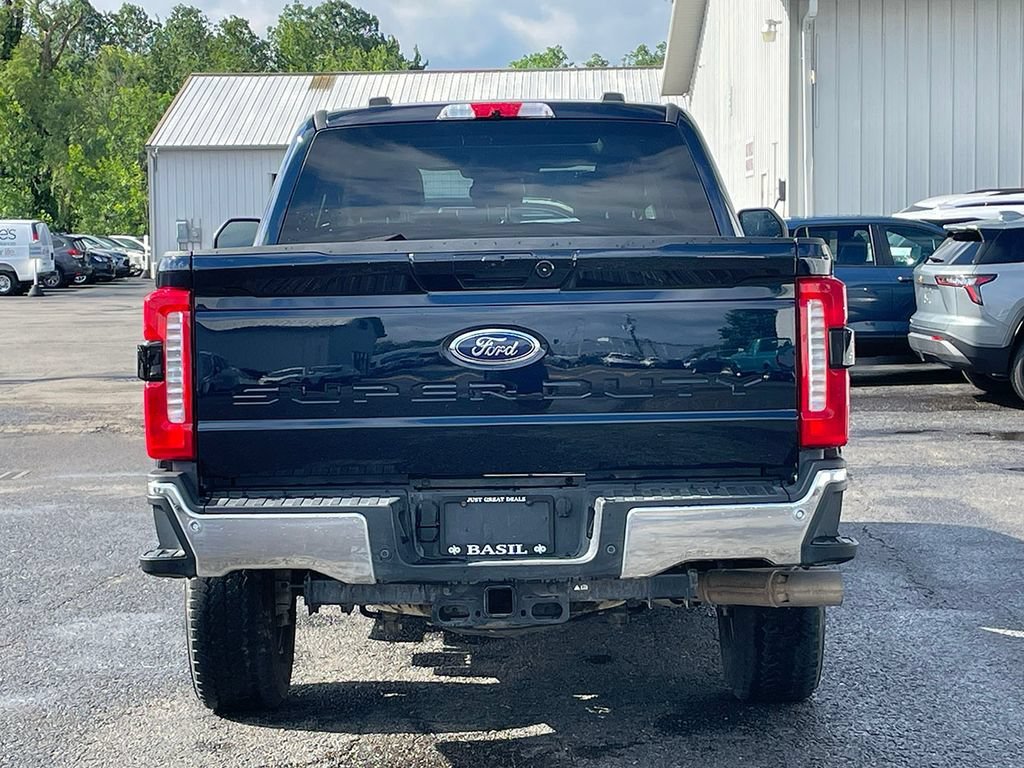 Used 2025 Blue Ford XL image 12