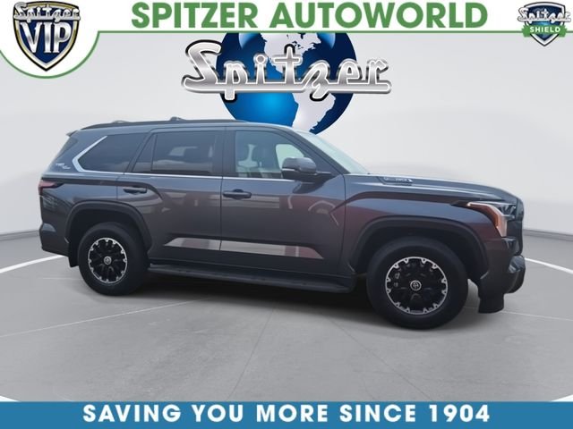 Used 2024 Gray Toyota SR5 image 6