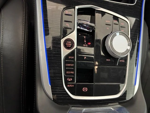 Used 2024 Brooklyn Grey Metallic BMW xDrive40i image 18