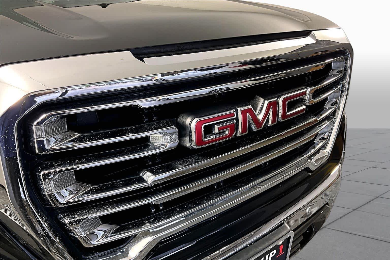 Used 2020 Onyx Black GMC SLT image 28