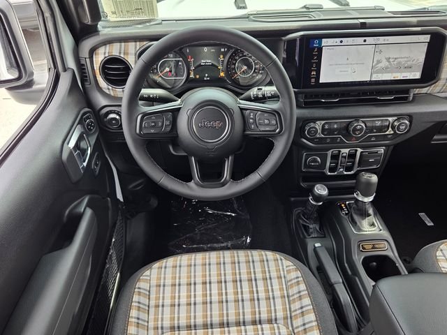 New 2026 Bright White Clear-Coat Exterior Paint Jeep 85th Anniversary Edition image 13