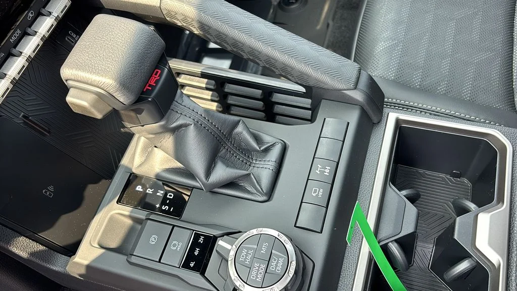 2026 Toyota 4Runner TRD Off-Road - Photo 24