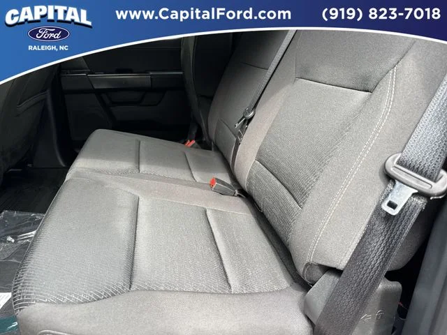Used 2024 Black Ford XLT image 18