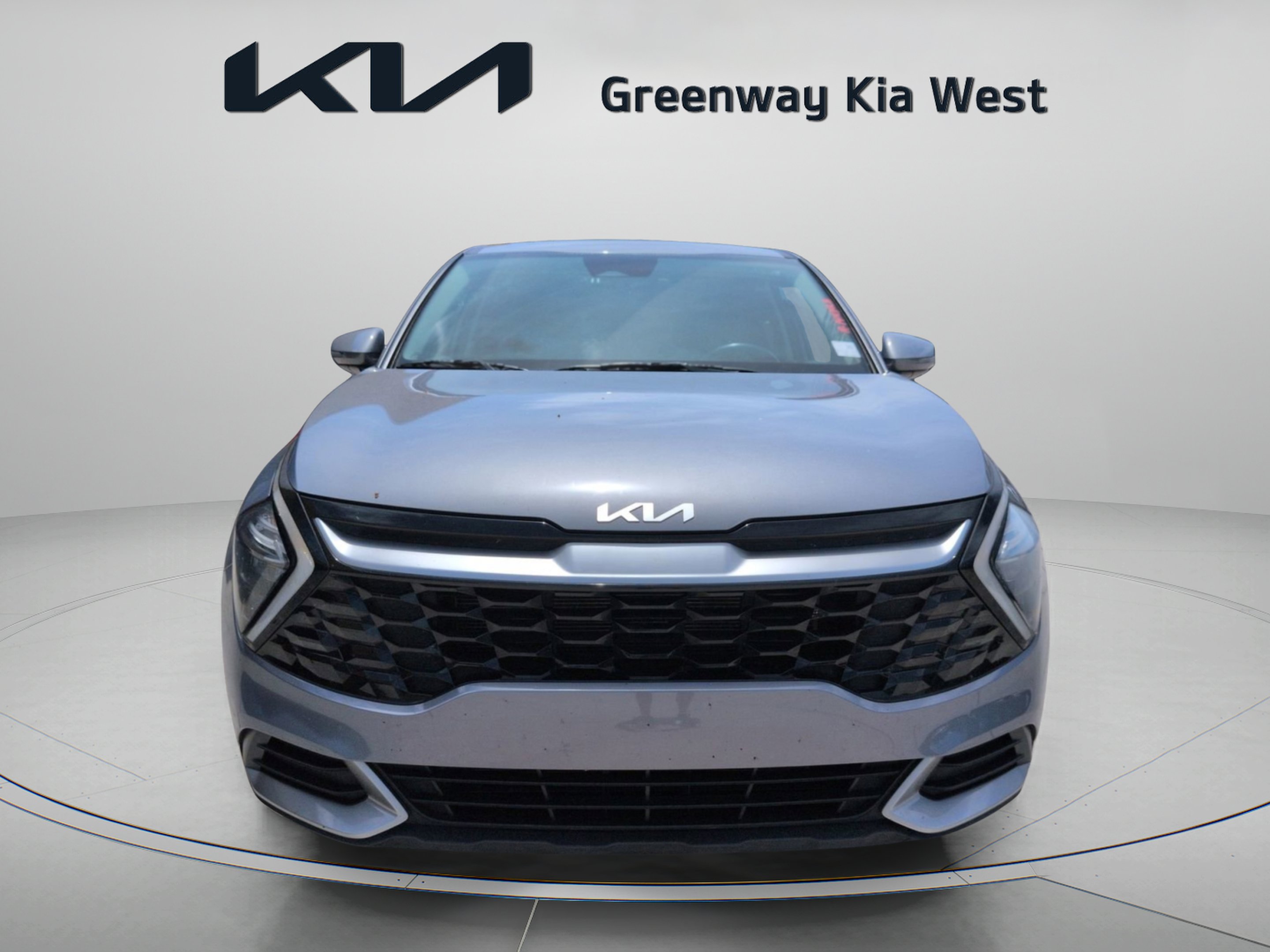 Used 2023 Everlasting Silver Kia EX image 3