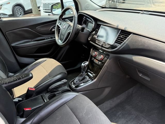 Used 2020 Includes (MDP) Anthracite lower exterior accent color, Paint code W598F. Buick Preferred image 26