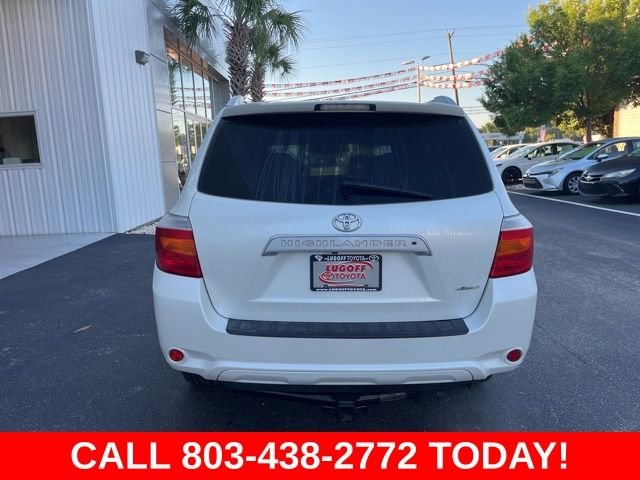 Used 2010 White Toyota Limited image 36
