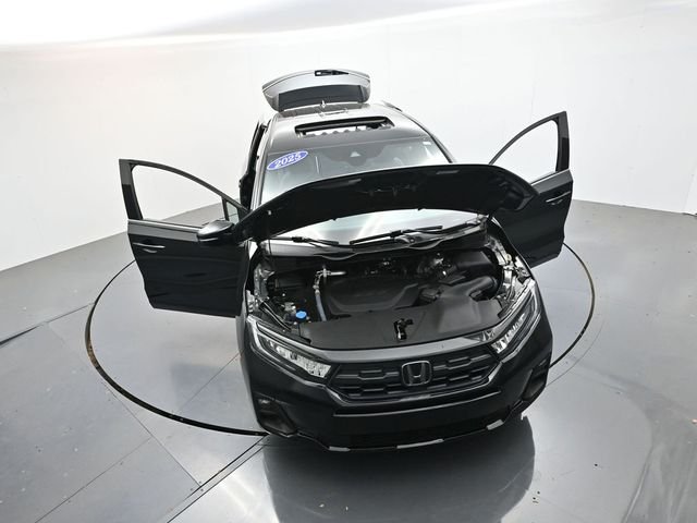 Used 2025  Honda Sport-L image 54