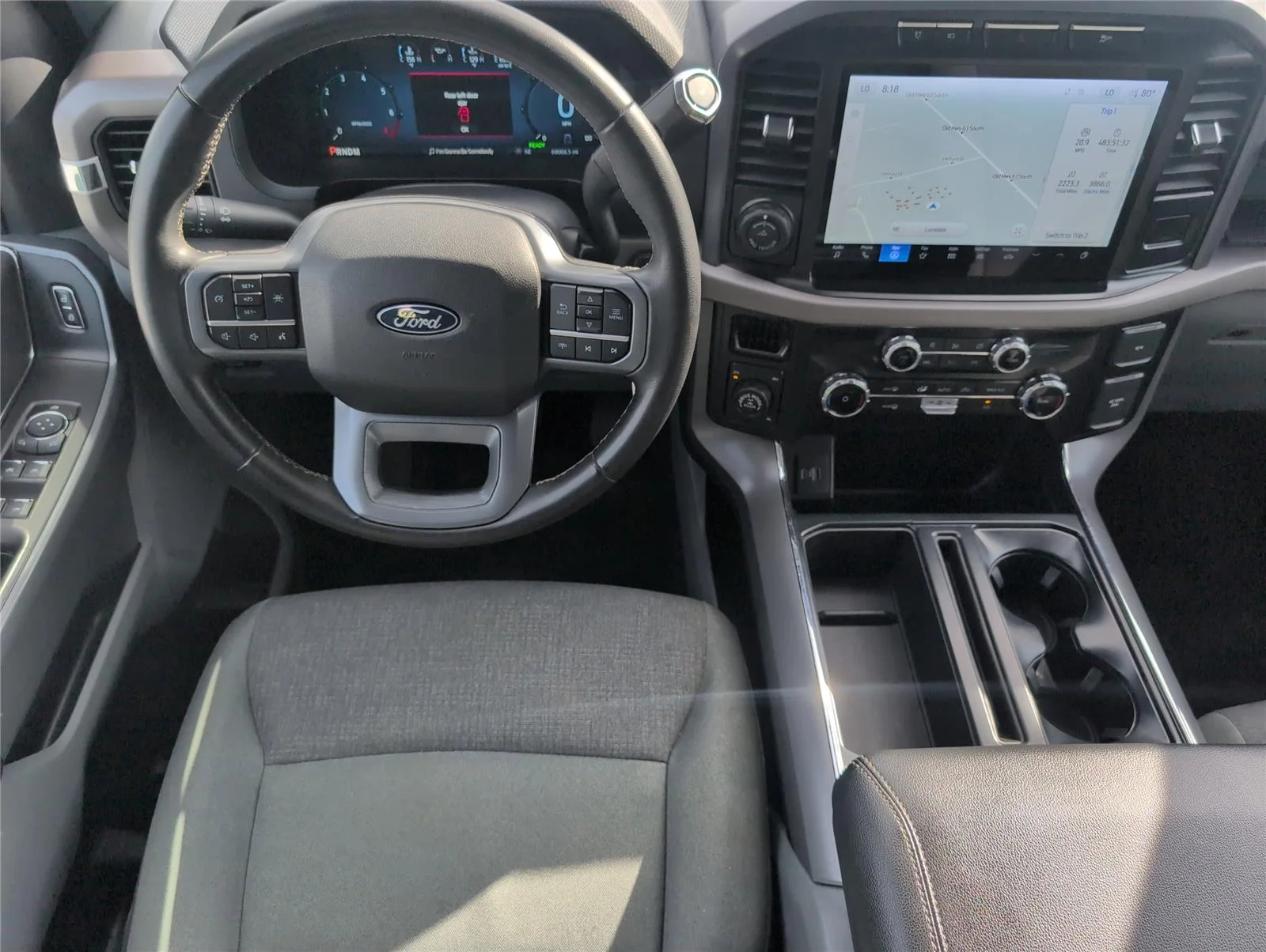 Used 2024 Iconic Silver Ford XLT image 26