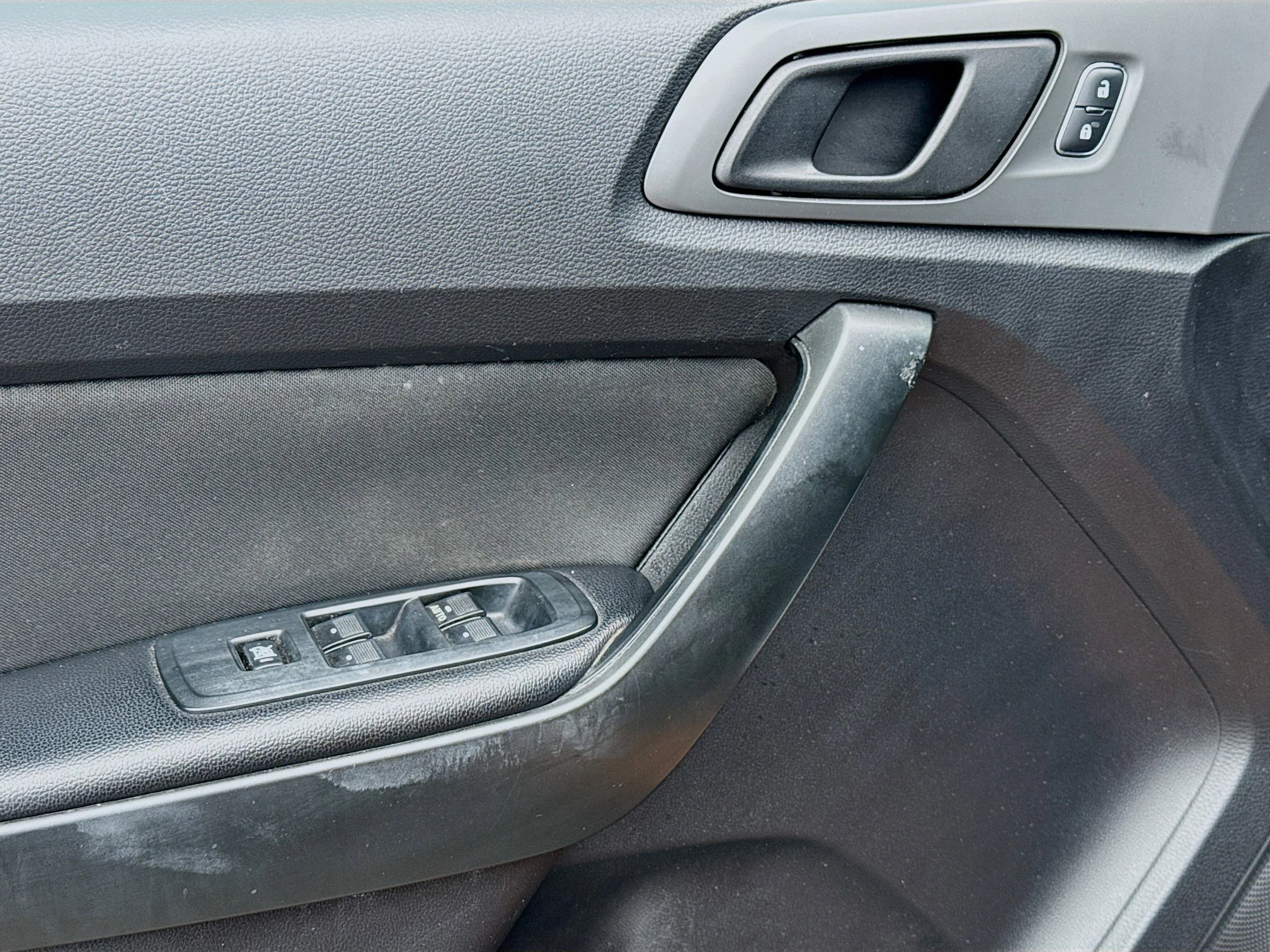 Used 2019 Saber Metallic Ford XL image 20