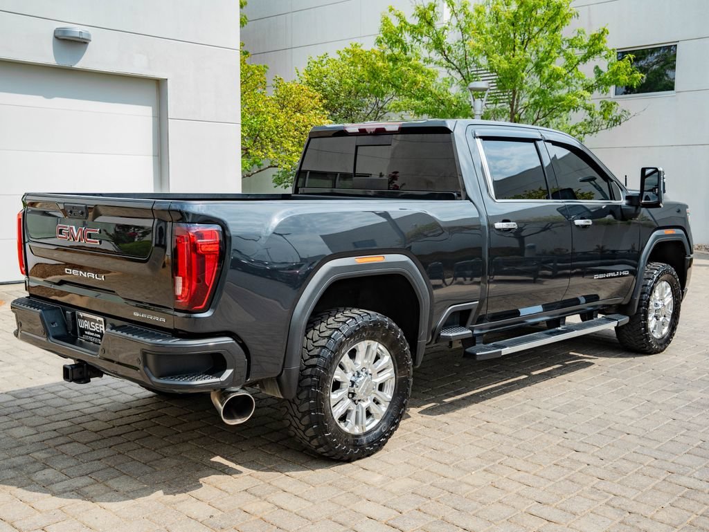 Used 2021 Carbon Black Metallic GMC Denali image 11